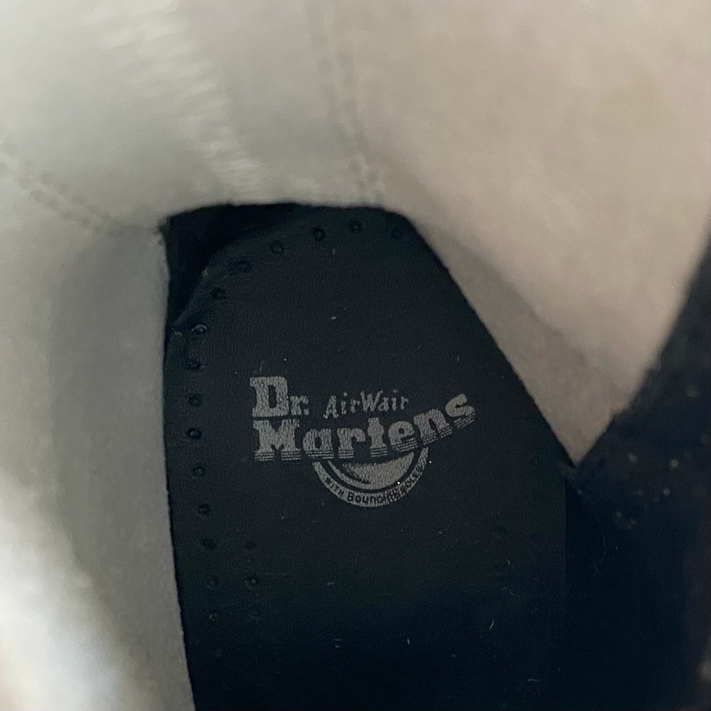 $180 Dr. Martens Jadon White Smooth Leather 8-eye High Top Platform Boots Size 7 - Picture 12 of 15